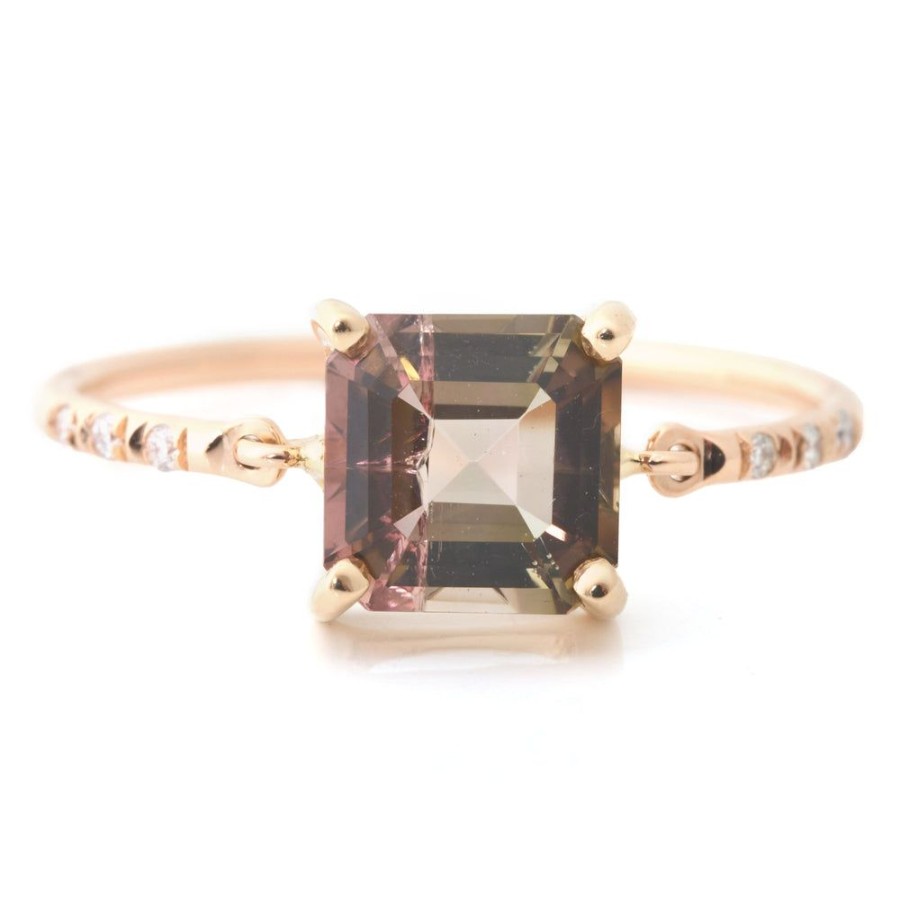 Jewelry YI Collection | Color Change Tourmaline Petite Circle Diamond Ring