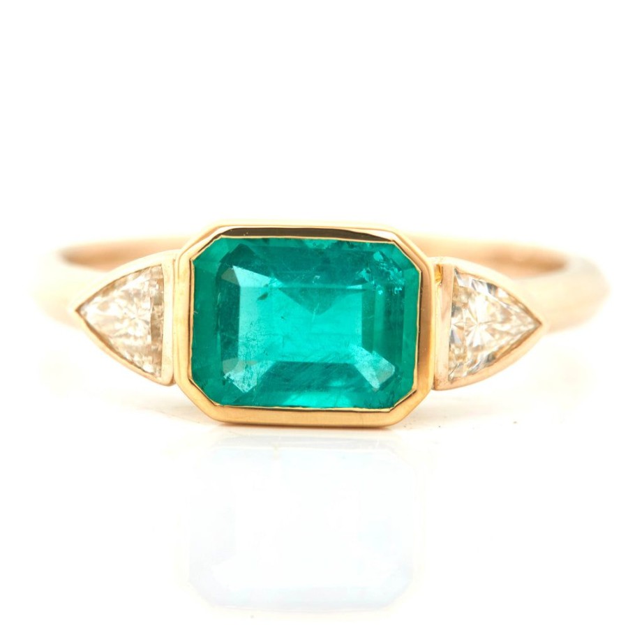 Jewelry YI Collection | Emerald & Diamond Everlasting Ring