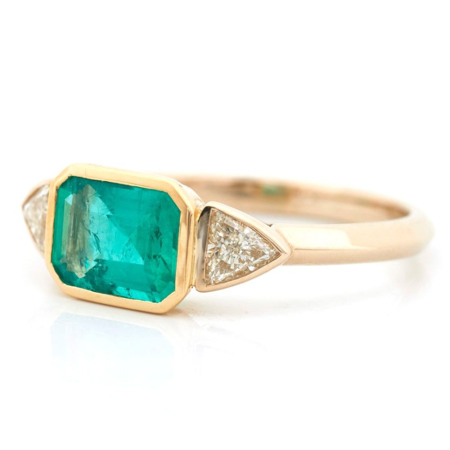 Jewelry YI Collection | Emerald & Diamond Everlasting Ring